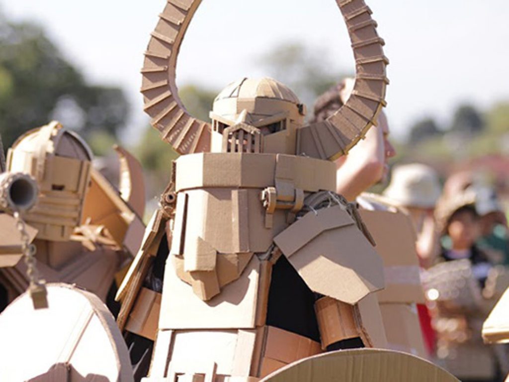 Box Wars – They may call it cardboard…